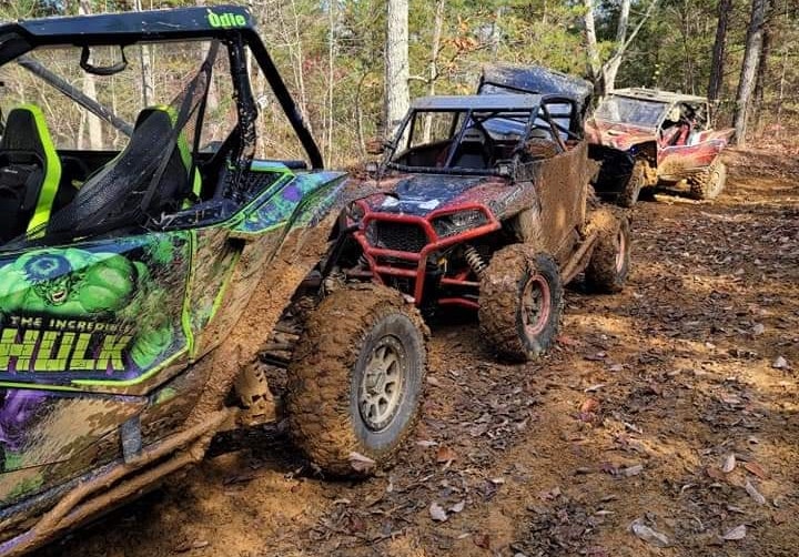 Honda Talon and Pioneers lining up for the trail
